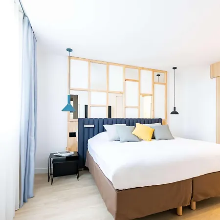 Hotel Campanile Paris Ouest - Pont De 3*