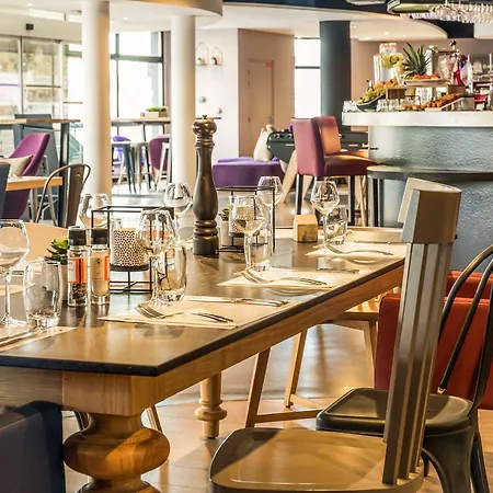 Campanile Prime - - La Defense 3* Suresnes