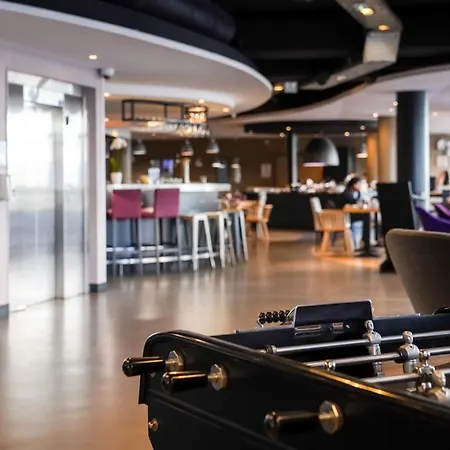 Campanile Prime - - La Defense 3* Suresnes