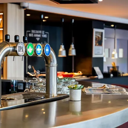 Campanile Prime - - La Defense Hotel Suresnes