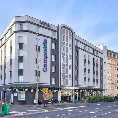 Hotel Campanile Paris Ouest - Pont De