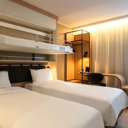 Campanile Prime - - La Defense Suresnes
