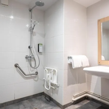 Campanile Prime - - La Defense 酒店 3*