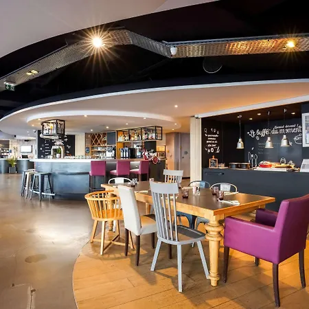 Campanile Prime - - La Defense ホテル 3*