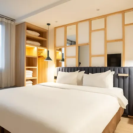 Campanile Prime - - La Defense 3* シュレンヌ