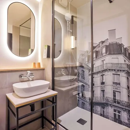 ホテル Campanile Prime - - La Defense 3*
